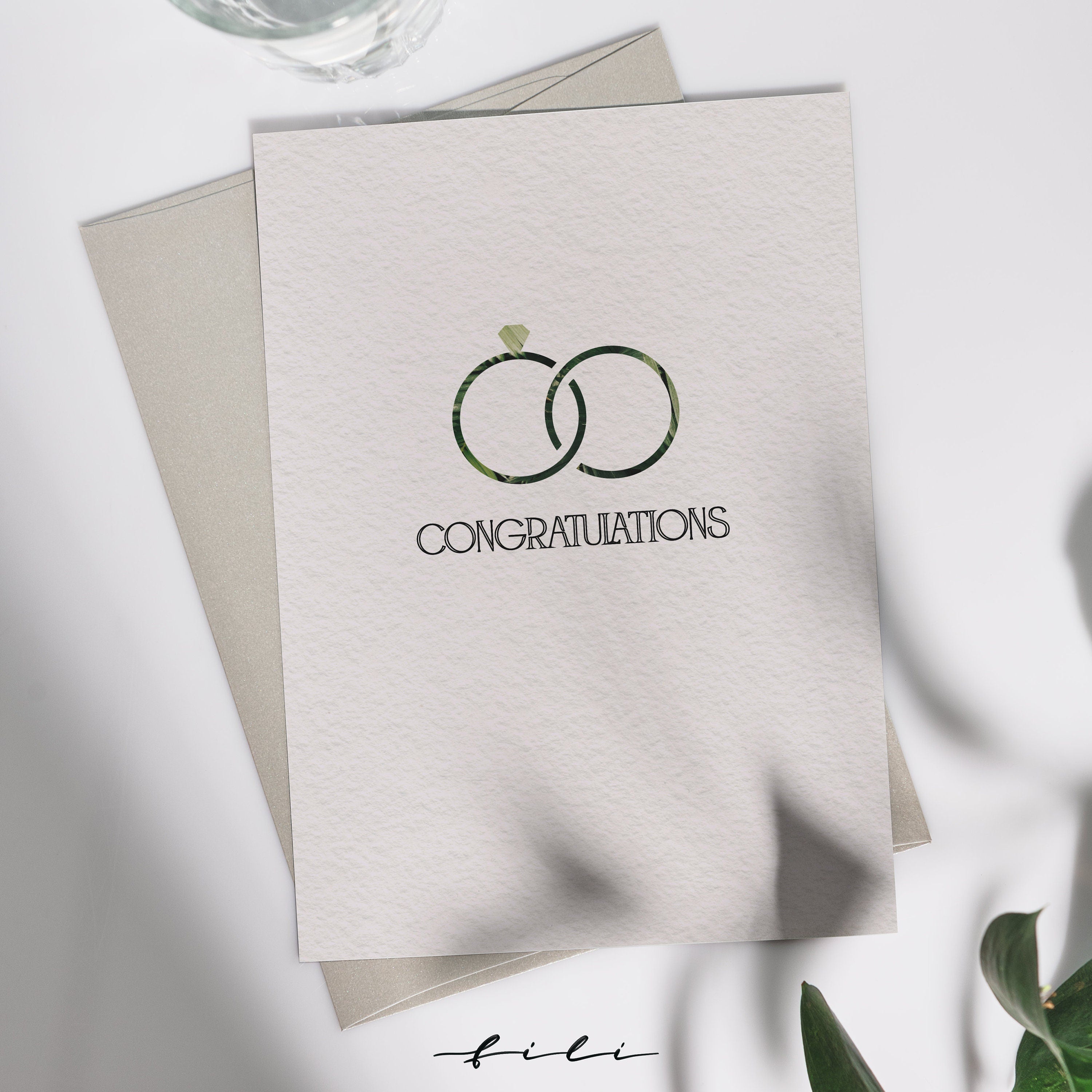 Elegante Hochzeitskarte mit Ringsymbol